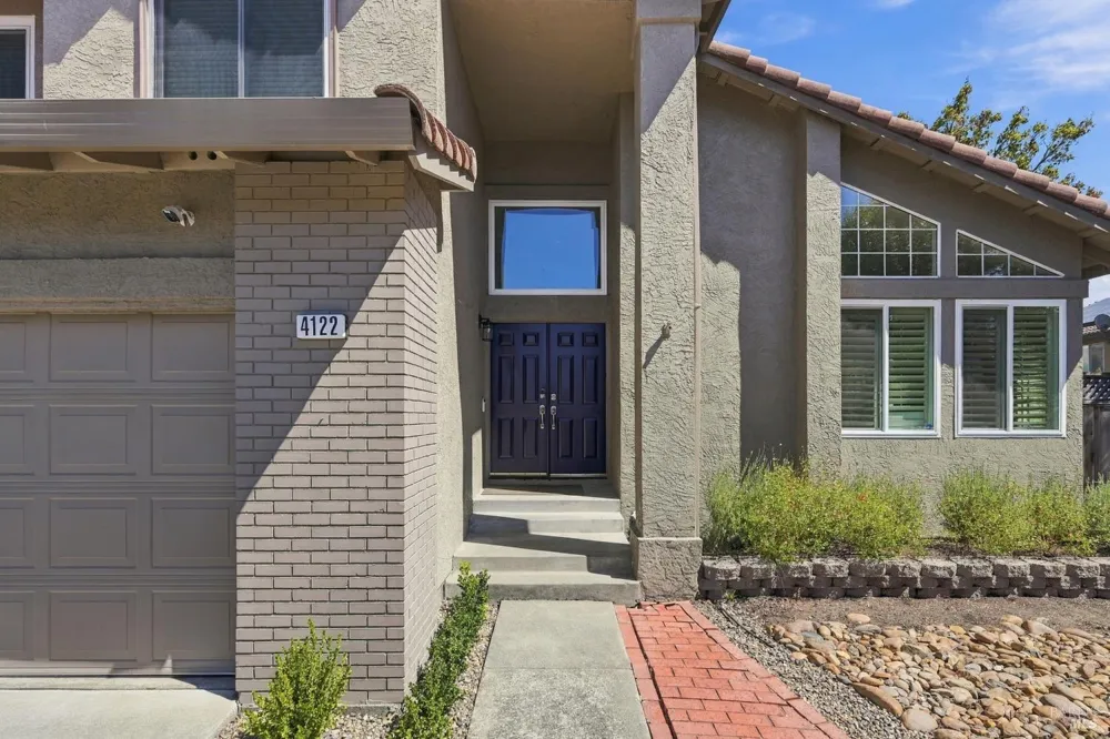 4122 Fireside Court Napa, CA 94558