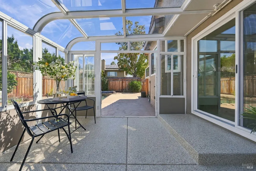 4122 Fireside Court Napa, CA 94558