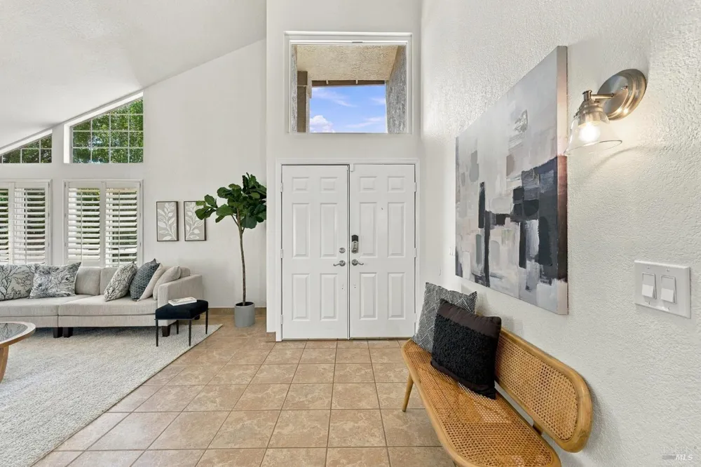 4122 Fireside Court Napa, CA 94558