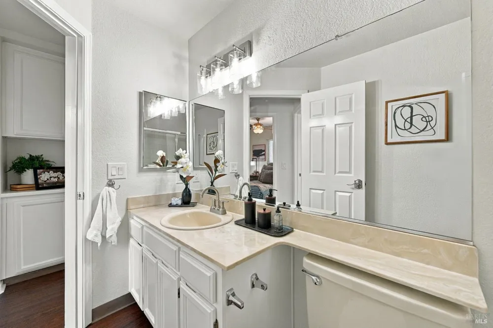 4122 Fireside Court Napa, CA 94558