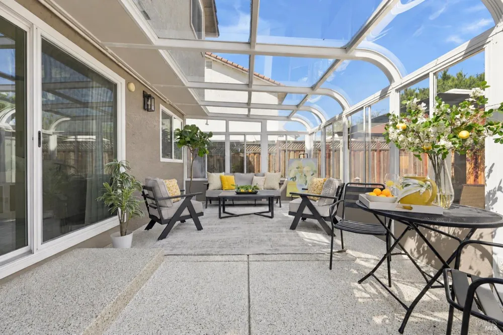 4122 Fireside Court Napa, CA 94558
