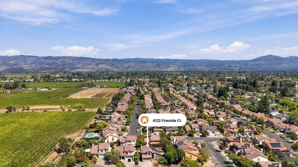 4122 Fireside Court Napa, CA 94558