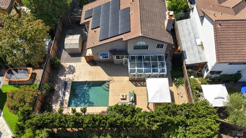 4122 Fireside Court Napa, CA 94558