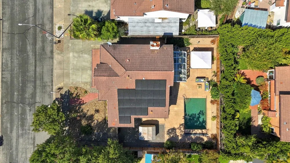 4122 Fireside Court Napa, CA 94558