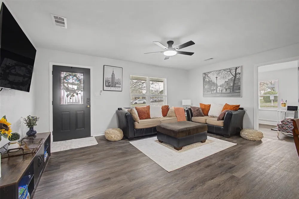 7210 Hickory Street Frisco, TX 75034