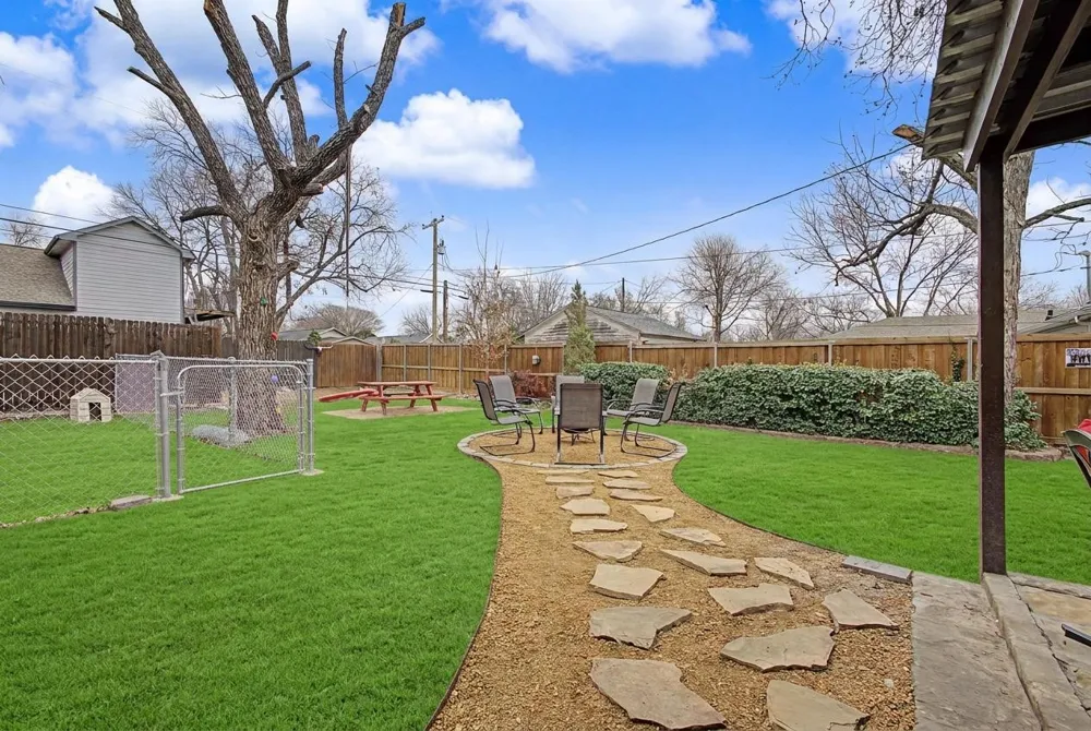 7210 Hickory Street Frisco, TX 75034