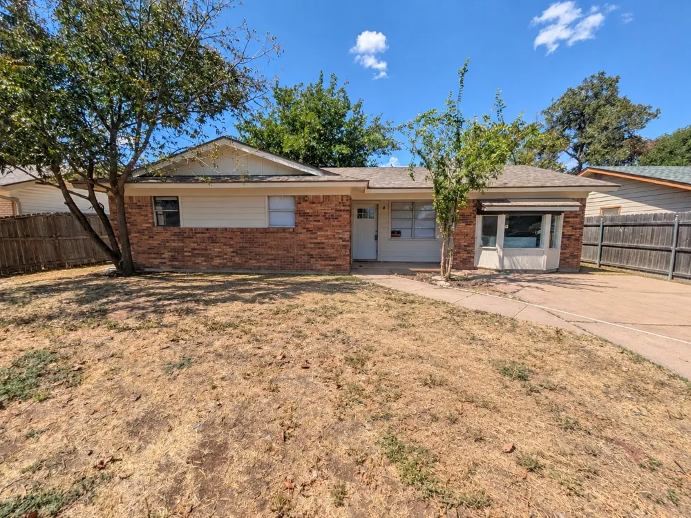 1802 Dayton Drive Abilene, TX 79605
