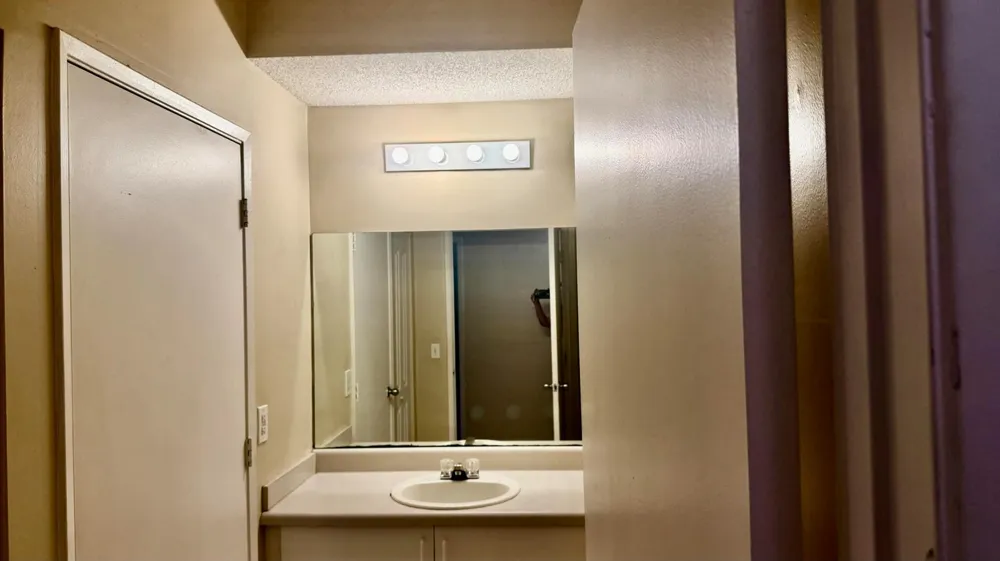 6952 SW 39TH STREET #C106 Davie, FL 33314