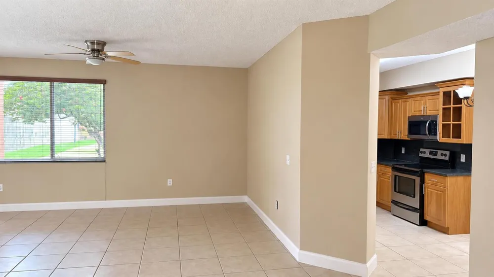 6952 SW 39TH STREET #C106 Davie, FL 33314