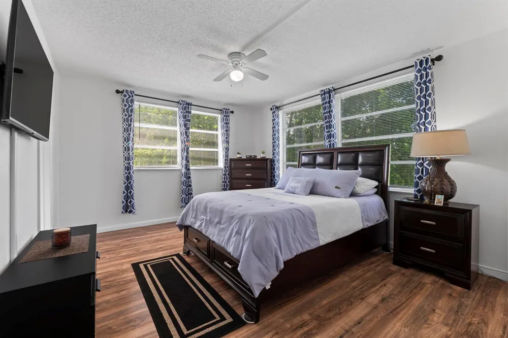 5275 NW 10TH COURT #305 Plantation, FL 33313