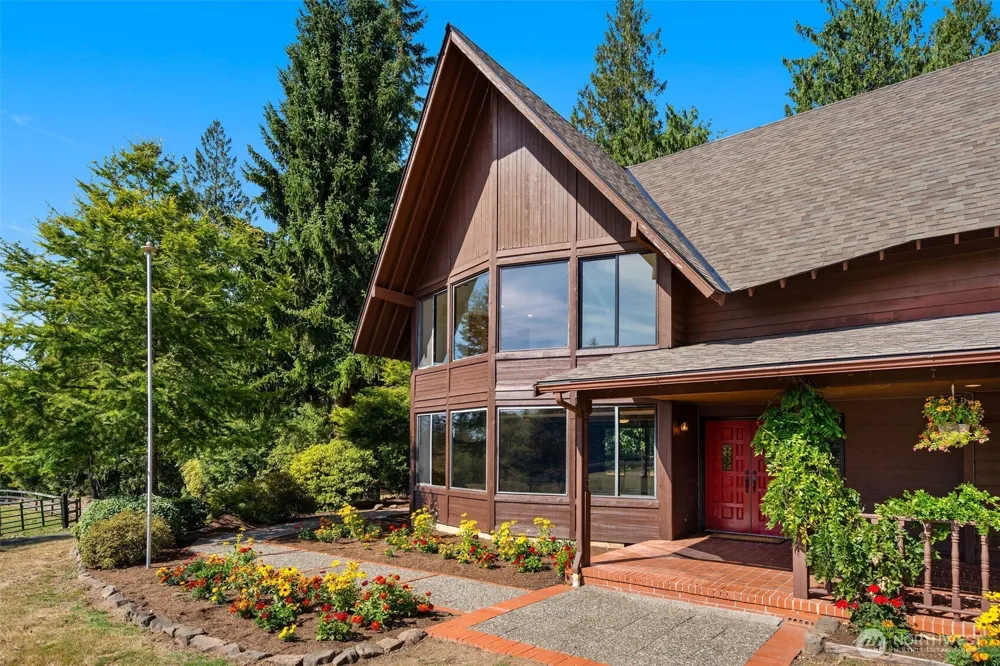 41328 305th Avenue SE Enumclaw, WA 98022