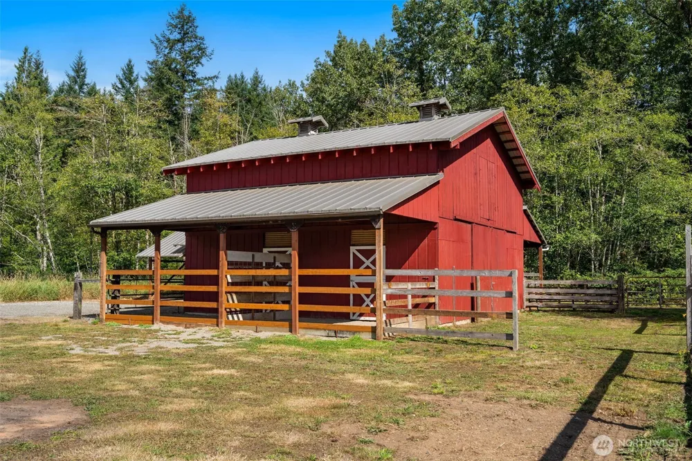 41328 305th Avenue SE Enumclaw, WA 98022