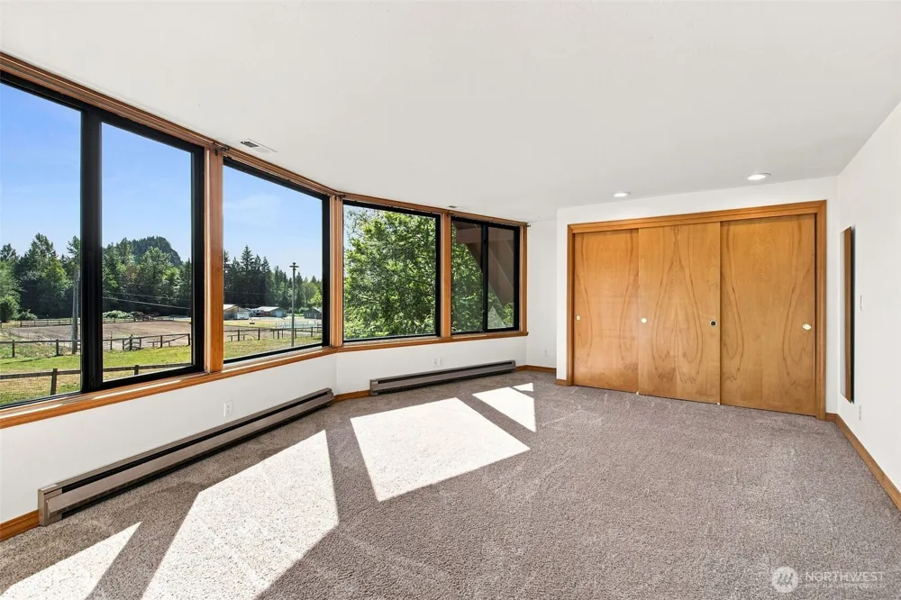 41328 305th Avenue SE Enumclaw, WA 98022