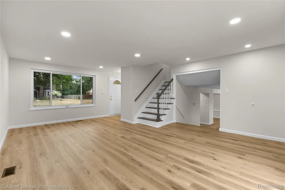 18300 Melvin Street Livonia City, MI 48152
