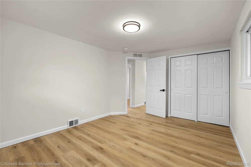 18300 Melvin Street Livonia City, MI 48152