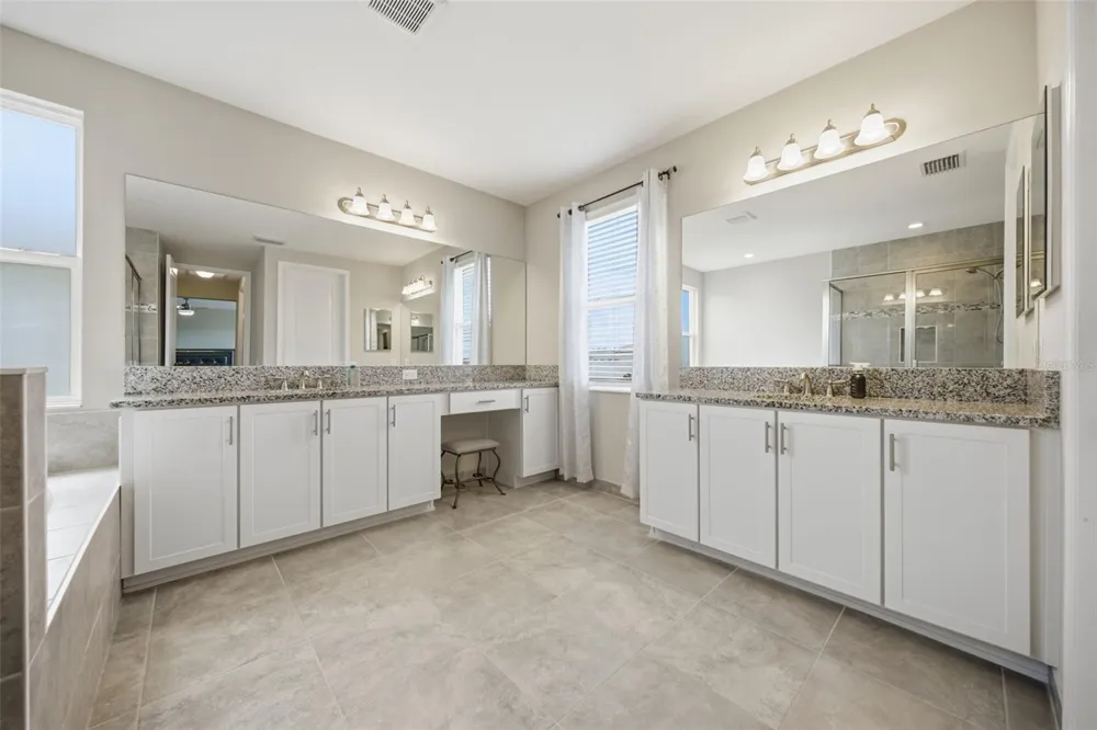 3073 MOUNTAIN SPRUCE TERRACE Wesley Chapel, FL 33543
