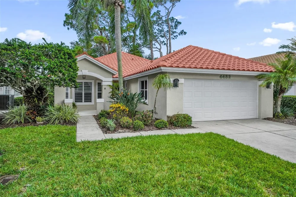 4432 DEER TRAIL BOULEVARD Sarasota, FL 34238