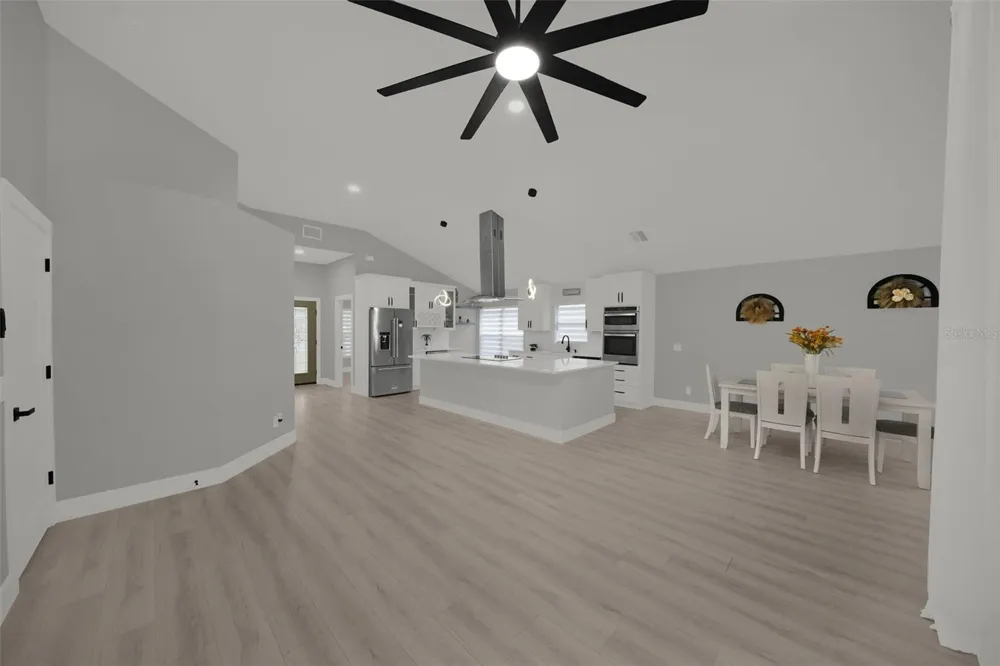 4432 DEER TRAIL BOULEVARD Sarasota, FL 34238