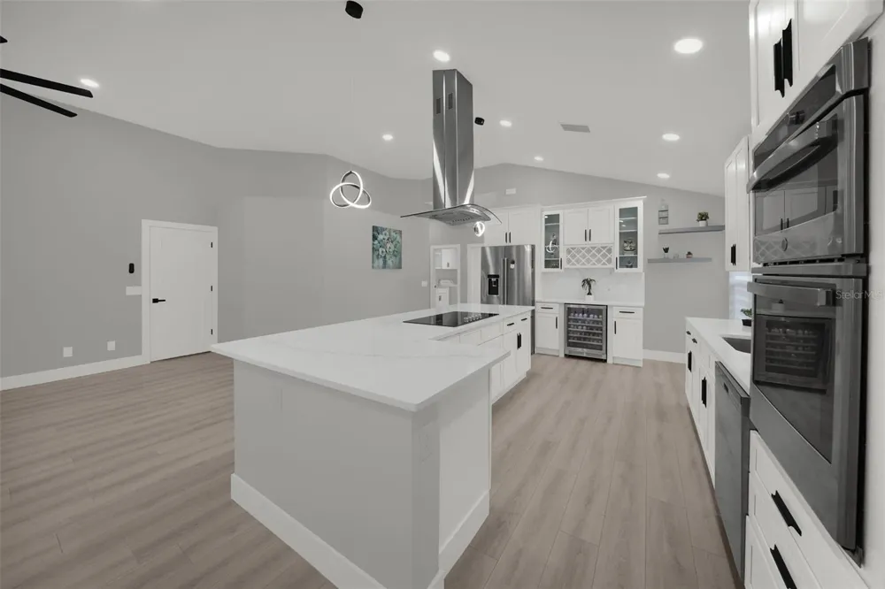 4432 DEER TRAIL BOULEVARD Sarasota, FL 34238