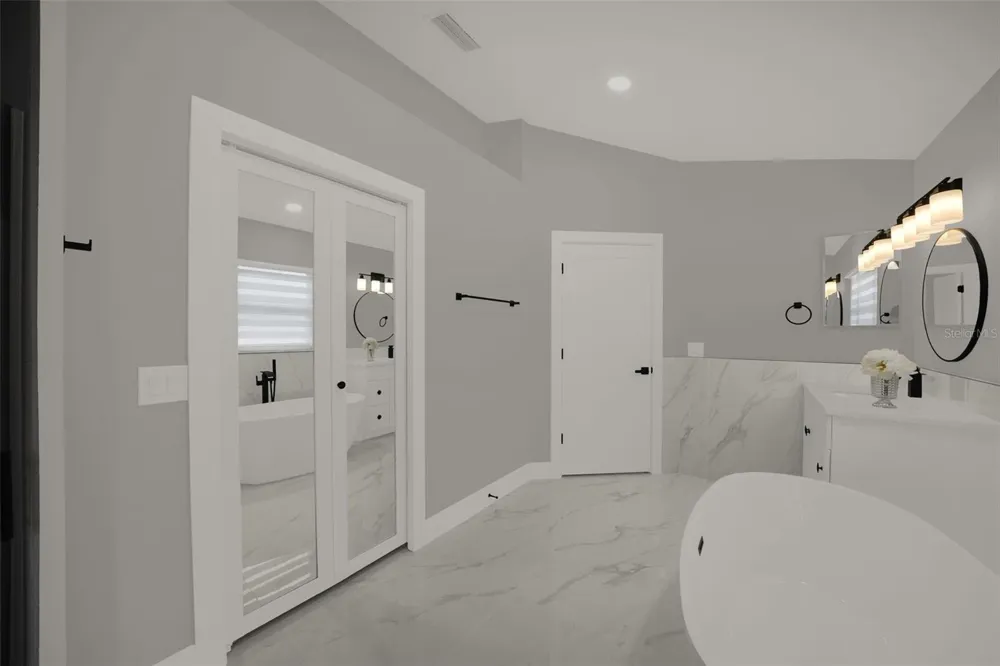 4432 DEER TRAIL BOULEVARD Sarasota, FL 34238