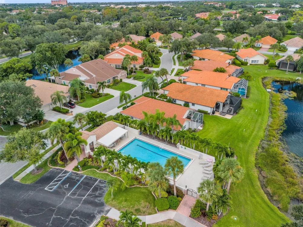 4432 DEER TRAIL BOULEVARD Sarasota, FL 34238
