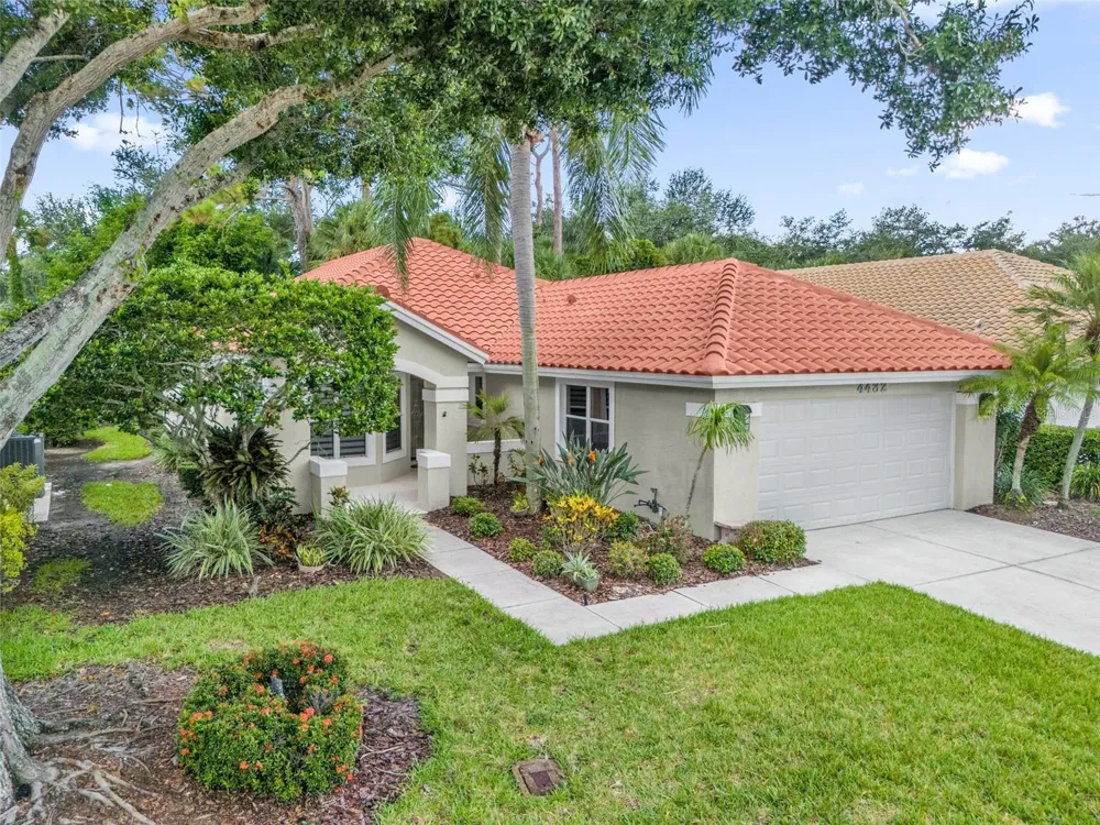 4432 DEER TRAIL BOULEVARD Sarasota, FL 34238