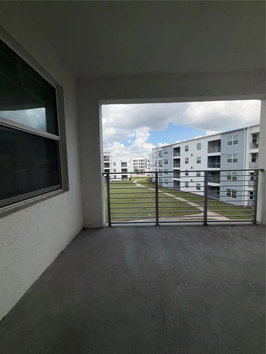 3120 PARADOX CIRCLE #307 Kissimmee, FL 34746