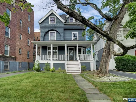 65 Glenwood