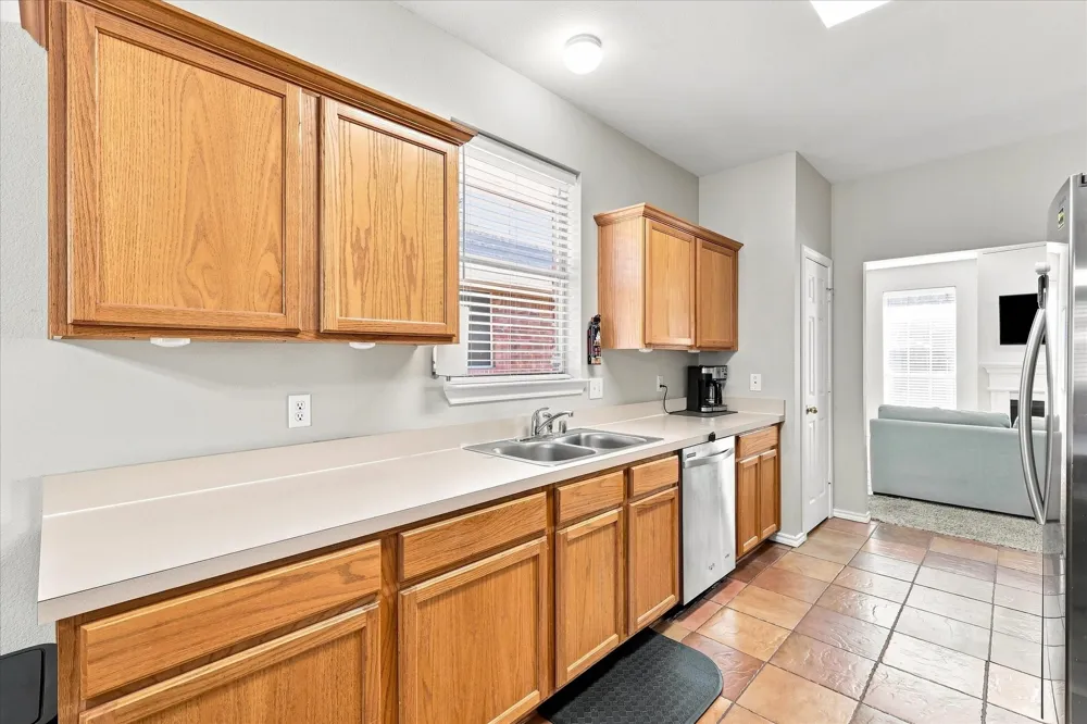 321 Texas Drive Lake Dallas, TX 75065