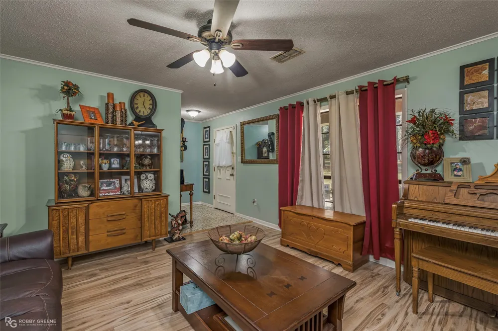 1176 Newell Drive Haynesville, LA 71038