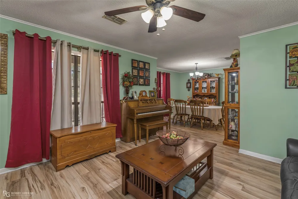 1176 Newell Drive Haynesville, LA 71038