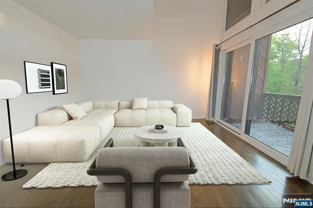 9 Village Way 4 Vernon, NJ 07462