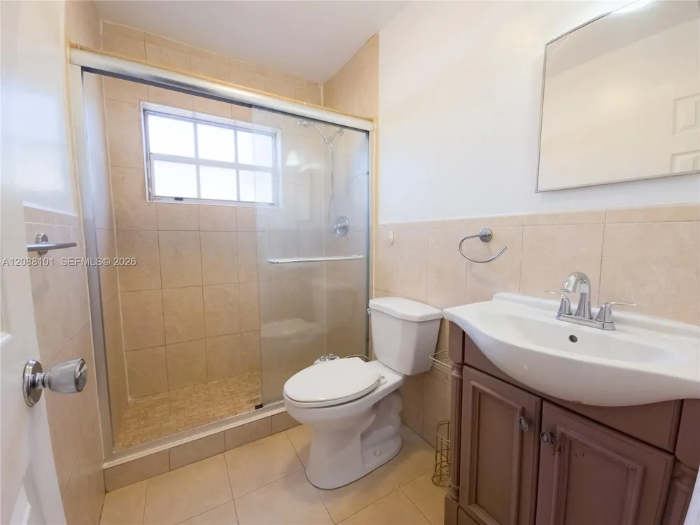 11601 SW 183rd St Miami, FL 33157