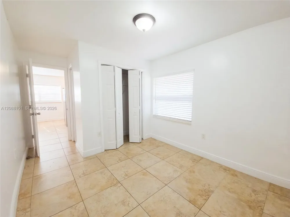 11601 SW 183rd St Miami, FL 33157