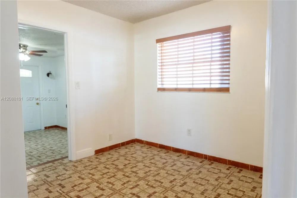 11601 SW 183rd St Miami, FL 33157