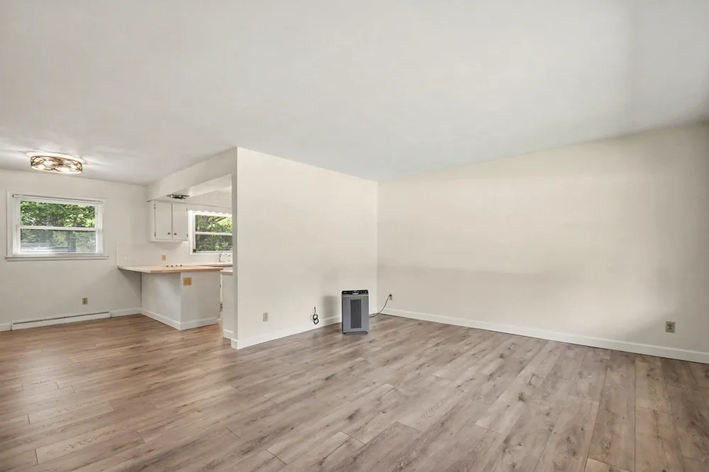 1892 Maple Lane Benton Harbor, MI 49022