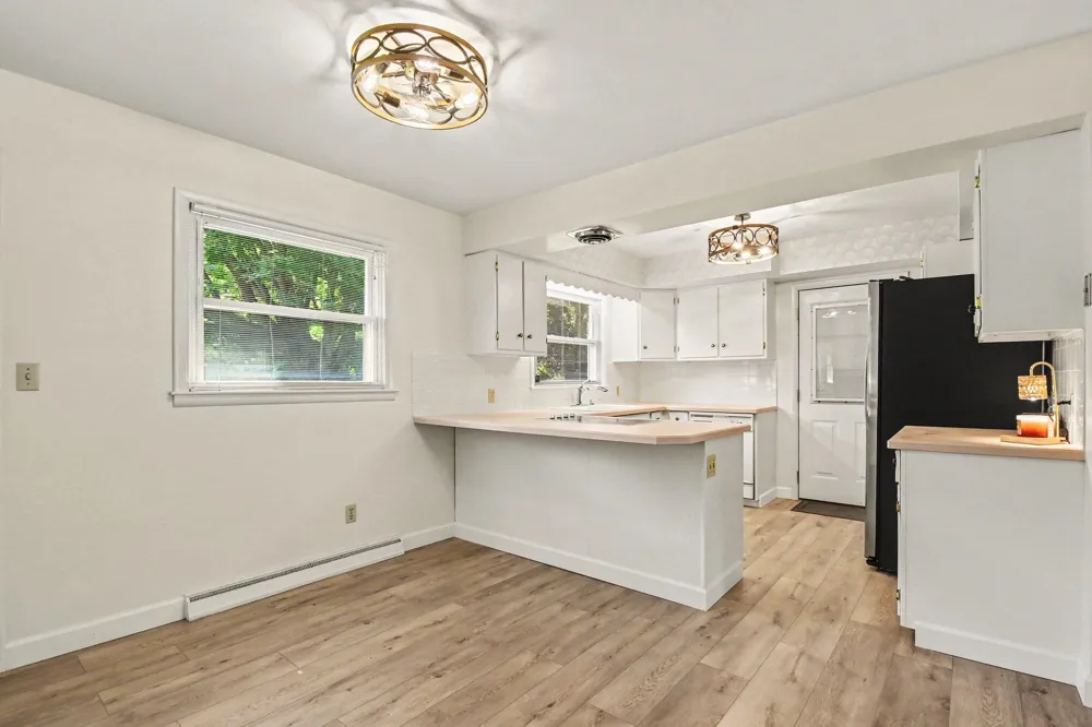 1892 Maple Lane Benton Harbor, MI 49022