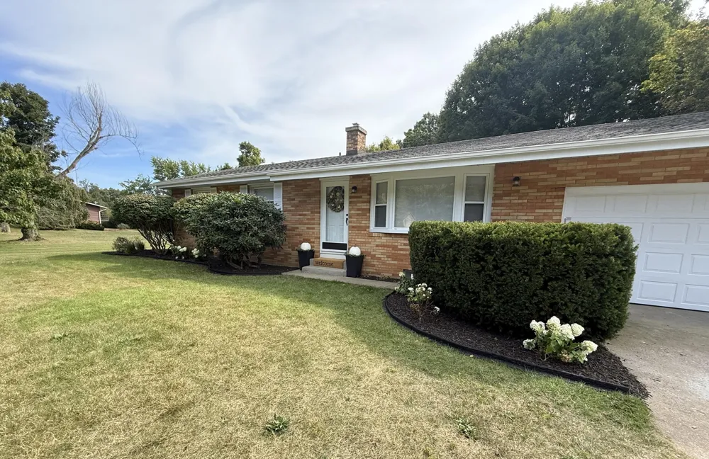 1892 Maple Lane Benton Harbor, MI 49022