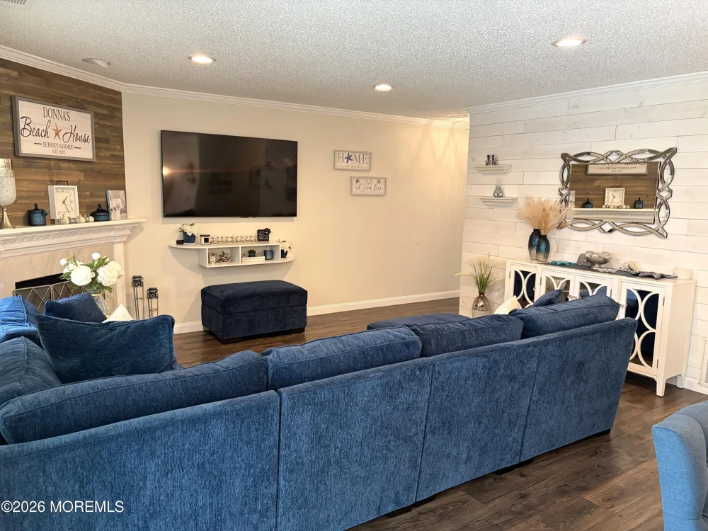 2111 Waters Edge Drive #2111 Toms River, NJ 08753