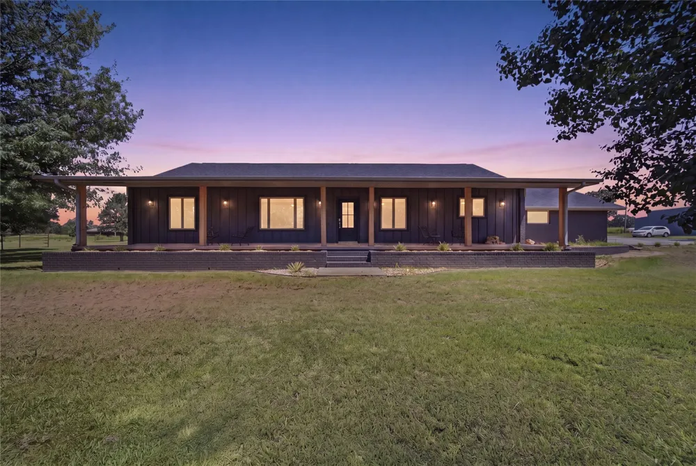 13354 E 520 ROAD Colcord, OK 74338