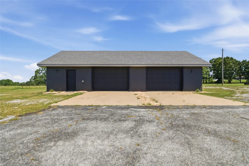13354 E 520 ROAD Colcord, OK 74338