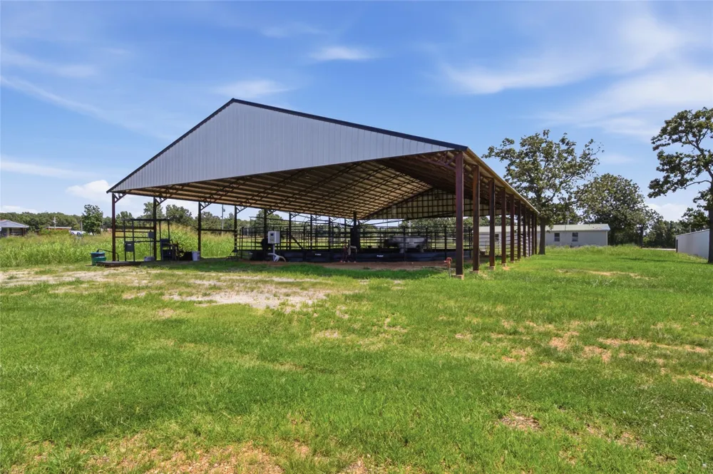 13354 E 520 ROAD Colcord, OK 74338