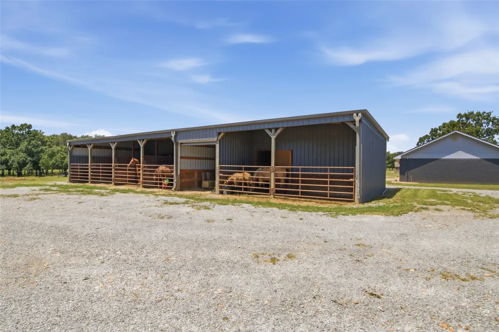 13354 E 520 ROAD Colcord, OK 74338