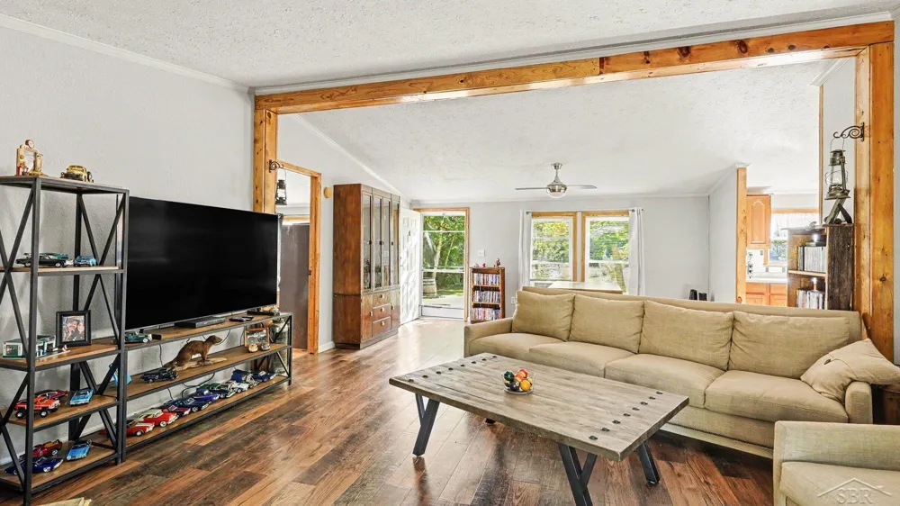 2410 S Loomis Road Chippewa Township, MI 48858