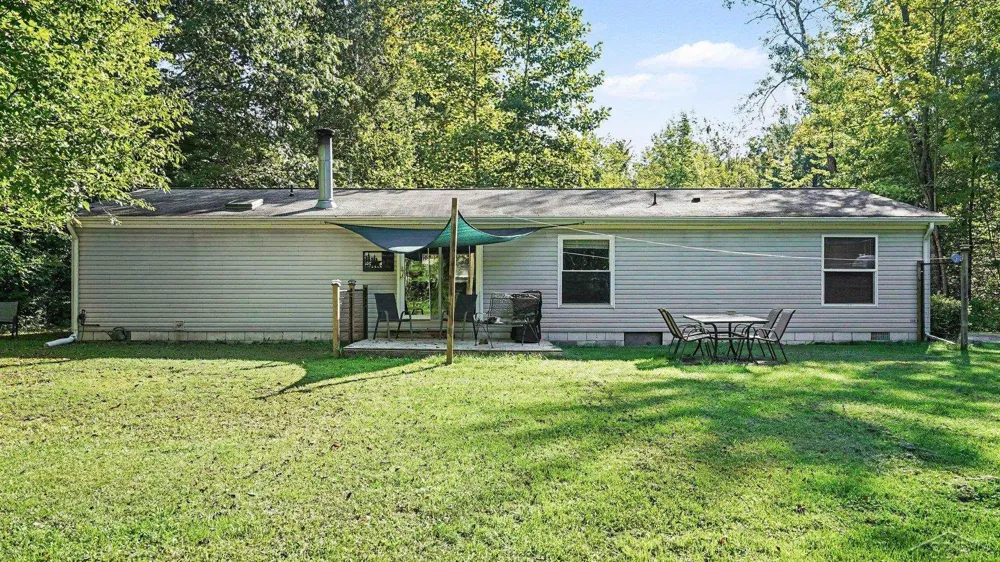 2410 S Loomis Road Chippewa Township, MI 48858