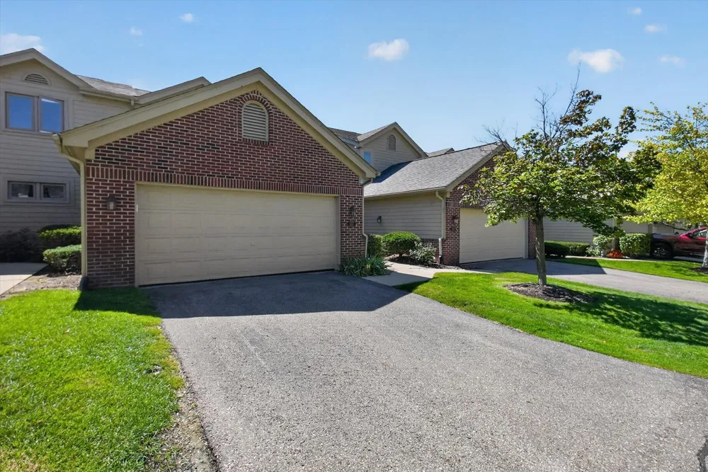 117 Ponds View Drive Ann Arbor City, MI 48103