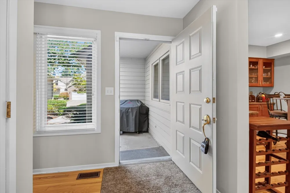 117 Ponds View Drive Ann Arbor City, MI 48103