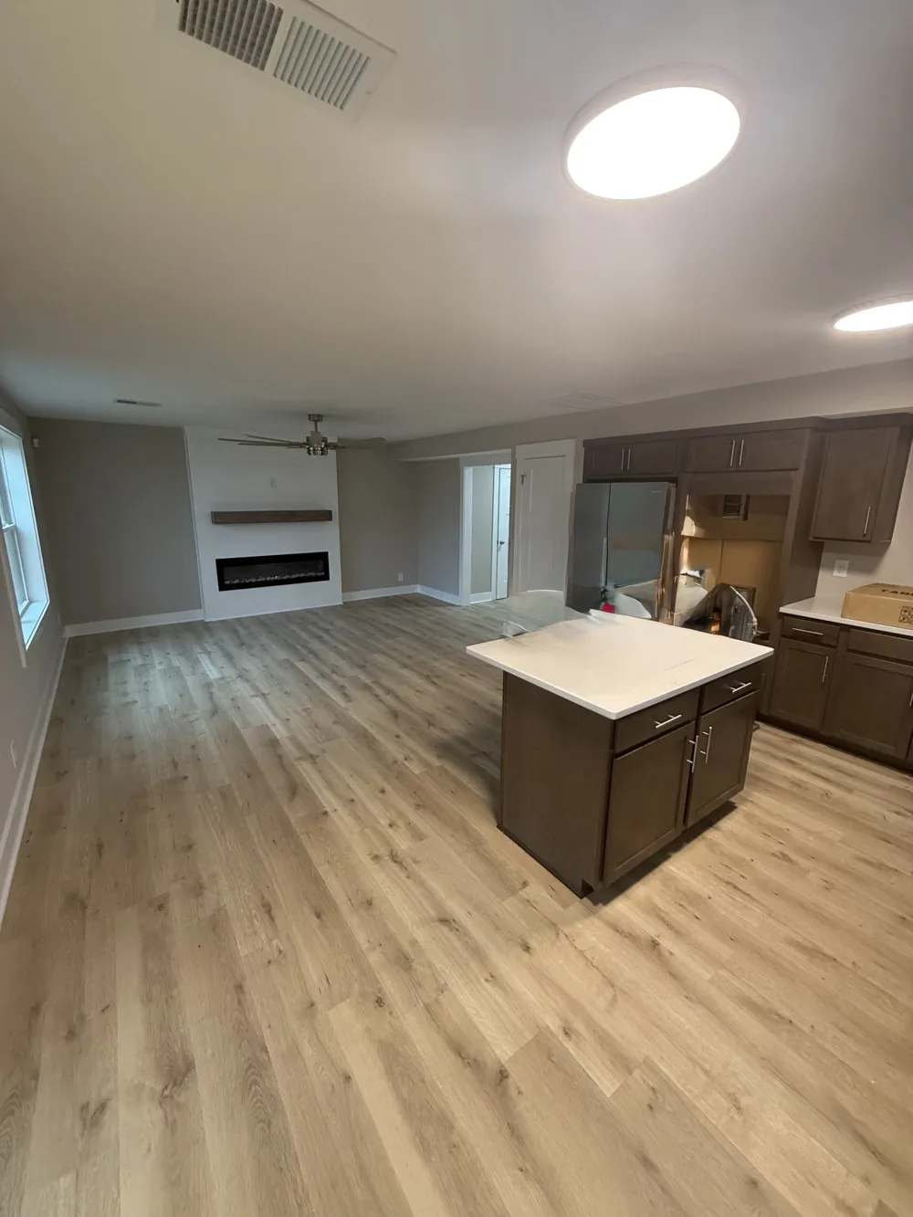 350 Hereford Farms Clarksville, TN 37043