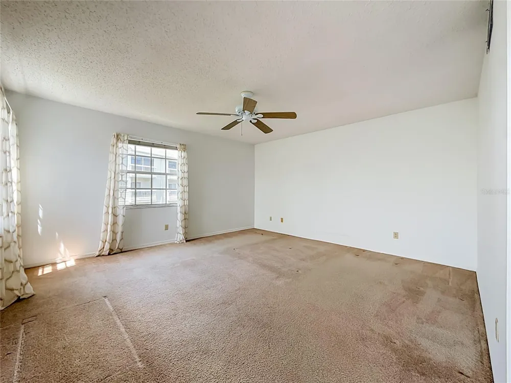 6810 STONES THROW CIRCLE #13302 St Petersburg, FL 33710