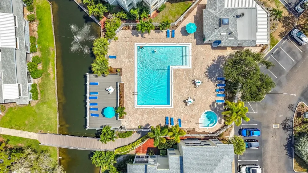 6810 STONES THROW CIRCLE #13302 St Petersburg, FL 33710
